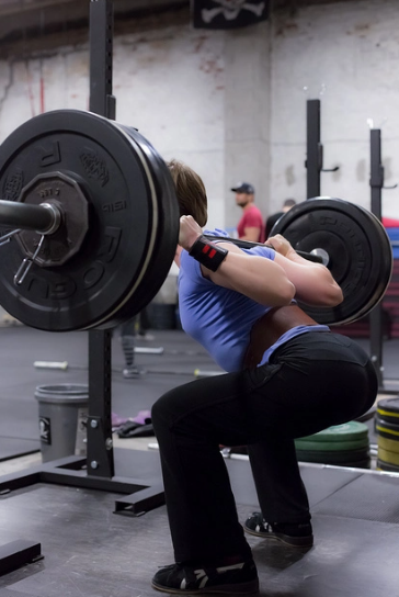 Understanding Valgus Collapse in the Squat: Causes and Solutions